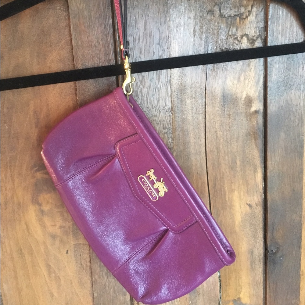 COACH Leather wristlet
